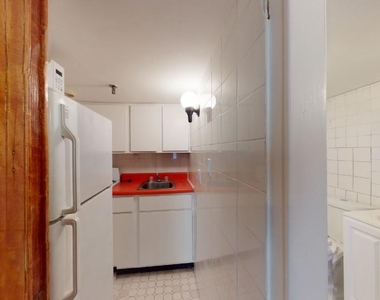 West 88th Street - Photo Thumbnail 9