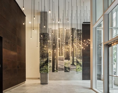 600 W 58th St - Photo Thumbnail 15