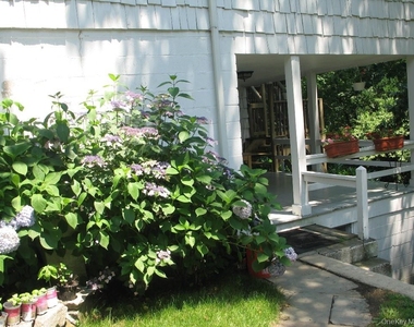 605 Fort Hill Road - Photo Thumbnail 14