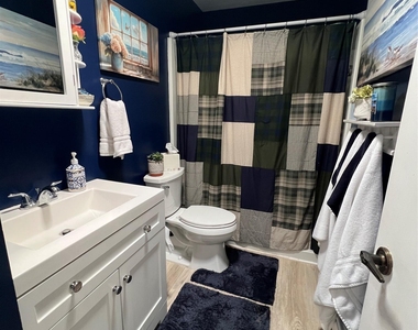 311 Woodbridge Drive - Photo Thumbnail 9