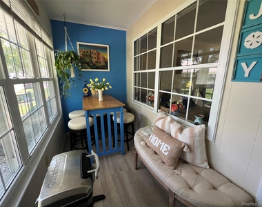 311 Woodbridge Drive - Photo Thumbnail 2