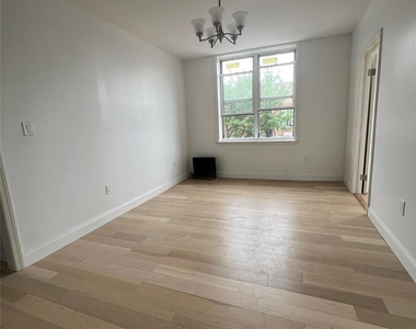 83-19 Northern Boulevard - Photo Thumbnail 1