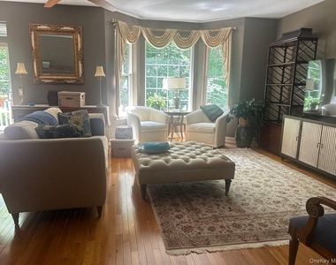 1 Wyldwood Drive - Photo Thumbnail 11
