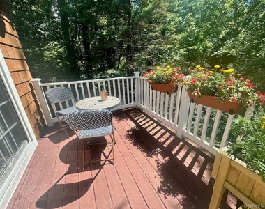 1 Wyldwood Drive - Photo Thumbnail 12