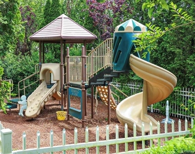 1 Wyldwood Drive - Photo Thumbnail 8