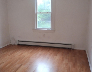 9 Kelly Hill Road - Photo Thumbnail 4