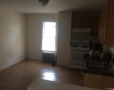 143-22 94th Avenue - Photo Thumbnail 11
