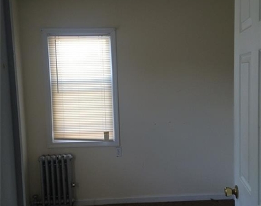 143-22 94th Avenue - Photo Thumbnail 8