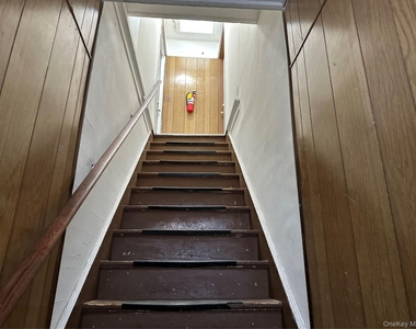 232 Fifth Avenue - Photo Thumbnail 14