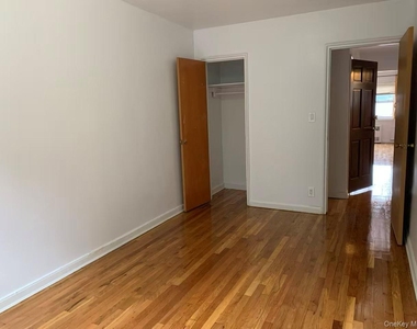 32-25 68th Street - Photo Thumbnail 3