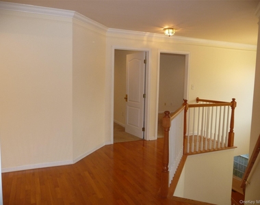 220 Roosevelt Drive - Photo Thumbnail 26