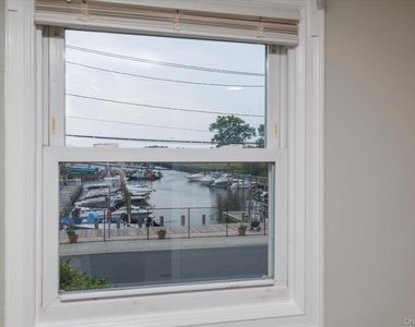 2683 Hewlett Lane - Photo Thumbnail 13