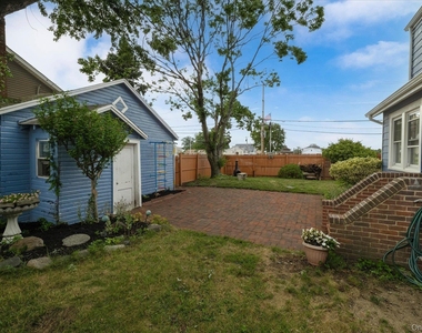 2683 Hewlett Lane - Photo Thumbnail 17