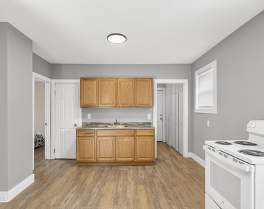 635 Crane Street - Photo Thumbnail 8