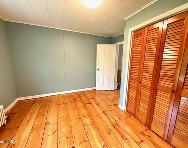 2145 New Scotland Road - Photo Thumbnail 19