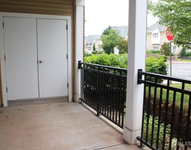 611 Doral Court - Photo Thumbnail 65