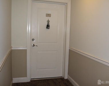 611 Doral Court - Photo Thumbnail 33
