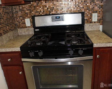611 Doral Court - Photo Thumbnail 16