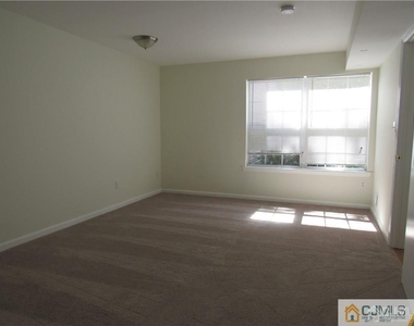 701 Stony Brook Way - Photo Thumbnail 3