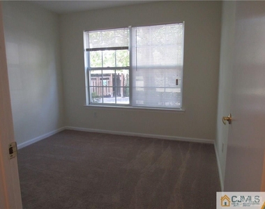 701 Stony Brook Way - Photo Thumbnail 7
