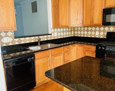 12964 Mandolin Lane - Photo Thumbnail 4