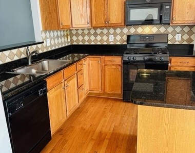 12964 Mandolin Lane - Photo Thumbnail 6
