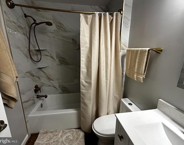 11593 Nellings Place - Photo Thumbnail 12
