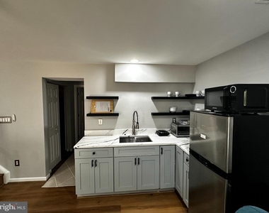 11593 Nellings Place - Photo Thumbnail 7