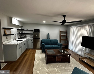 11593 Nellings Place - Photo Thumbnail 2