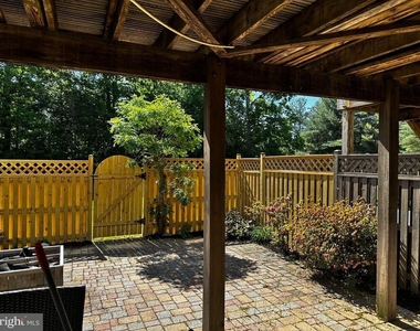 11593 Nellings Place - Photo Thumbnail 1