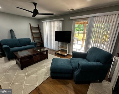 11593 Nellings Place - Photo Thumbnail 4
