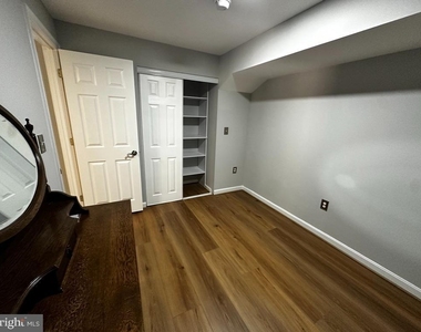 11593 Nellings Place - Photo Thumbnail 8