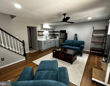 11593 Nellings Place - Photo Thumbnail 3