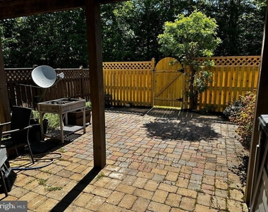11593 Nellings Place - Photo Thumbnail 16
