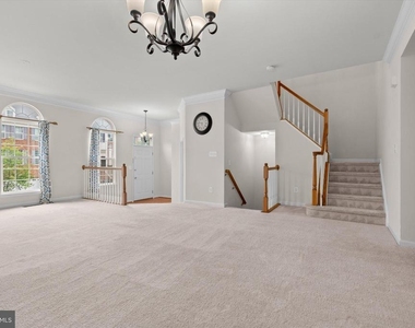 20139 Prairie Dunes Terrace - Photo Thumbnail 5