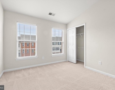 20139 Prairie Dunes Terrace - Photo Thumbnail 23