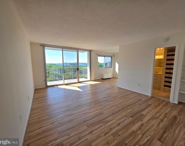 2059 Huntington Avenue - Photo Thumbnail 1
