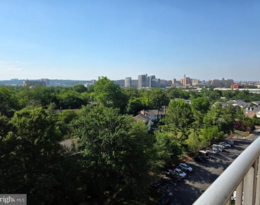 2059 Huntington Avenue - Photo Thumbnail 5