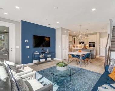 4904 Chelan Crossing - Photo Thumbnail 21