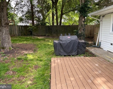 8011 Beckner Court - Photo Thumbnail 18