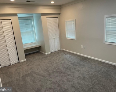 8011 Beckner Court - Photo Thumbnail 7