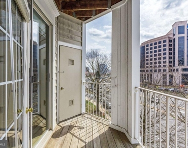 1645 International Drive - Photo Thumbnail 29