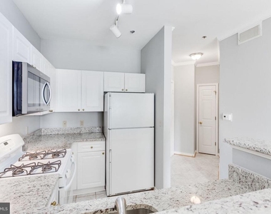 1645 International Drive - Photo Thumbnail 12