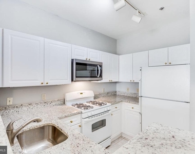 1645 International Drive - Photo Thumbnail 11