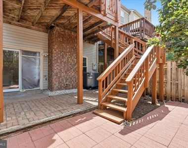 6168 Forest Creek Court - Photo Thumbnail 22