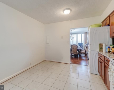 3713 S George Mason Drive - Photo Thumbnail 10