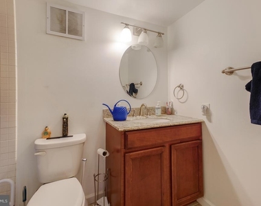 3713 S George Mason Drive - Photo Thumbnail 27