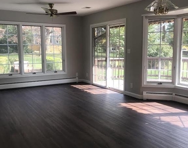 521 Beulah Road Ne - Photo Thumbnail 3