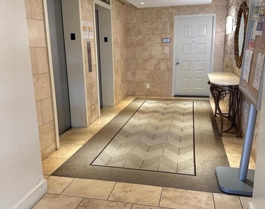 8340 Greensboro Drive - Photo Thumbnail 20