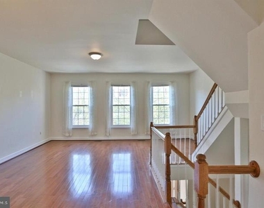 14214 Beddingfield Way - Photo Thumbnail 2